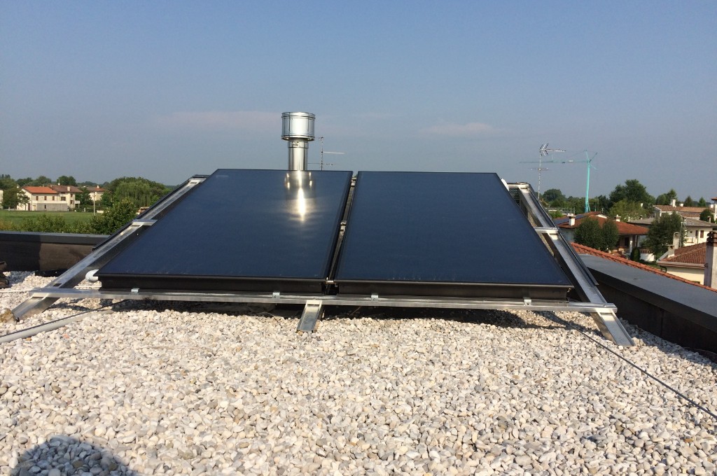 impianto solare termico su tetto